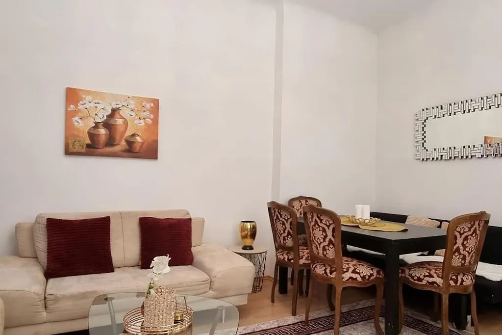 Gemuetliche Wohnung In Wien